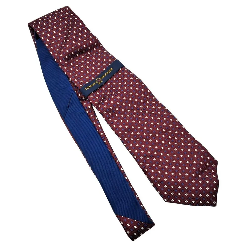 Vintage Tommy Hilfiger Mens Tie 100% Silk‎ Red Blue Geometric Pattern